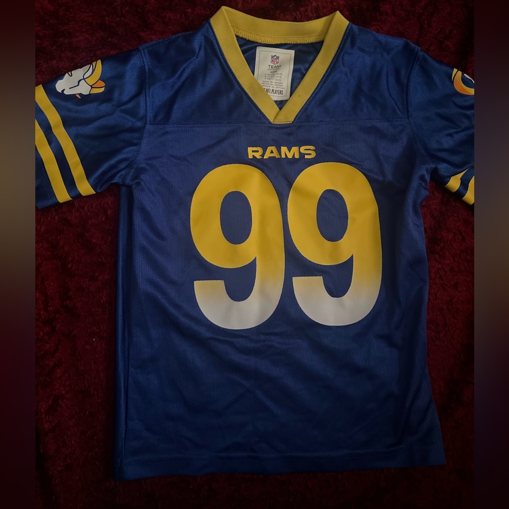 kids rams jersey!